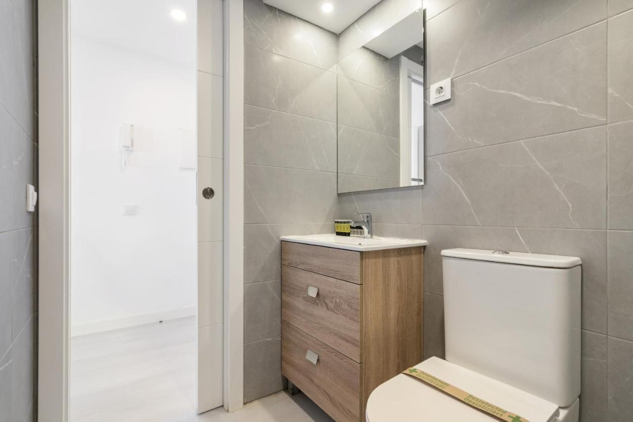 Apartamentos Reformados En Madrid Rio 外观 照片